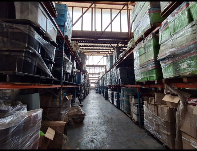 2,882M² WAREHOUSE TO LET IN HERIOTDALE